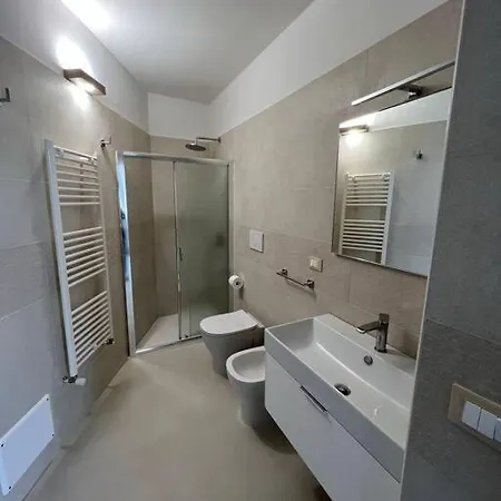 Elegante A